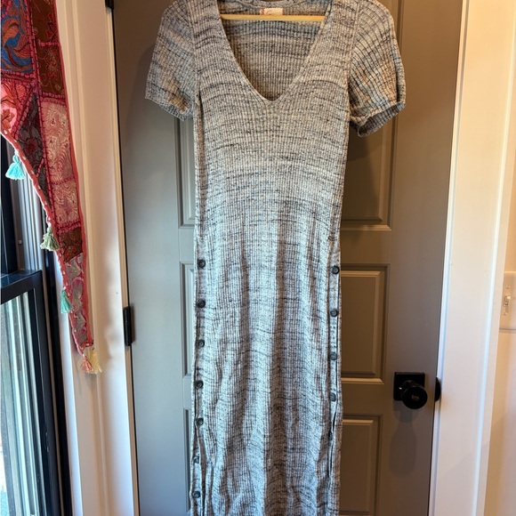 Madewell Dresses & Skirts - Madewell Heather Gray Knit Maxi Dress